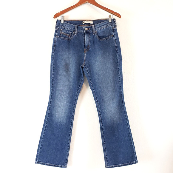 Levi's 515 Bootcut 8 ? Mid Rise Blue Jeans Womens Measured 29x28 Embroidered - Picture 1 of 10